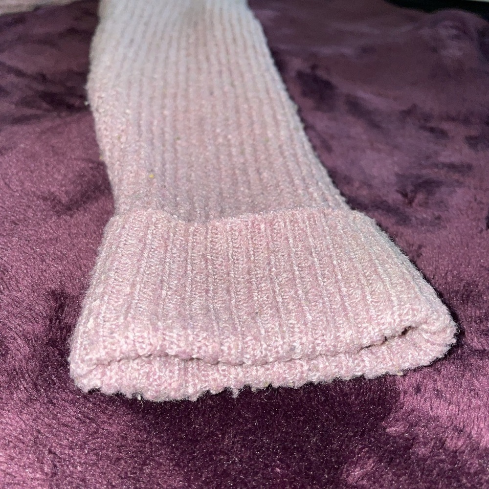 Light Purple High-Low Knitted Sweater - Picture 3 of 5